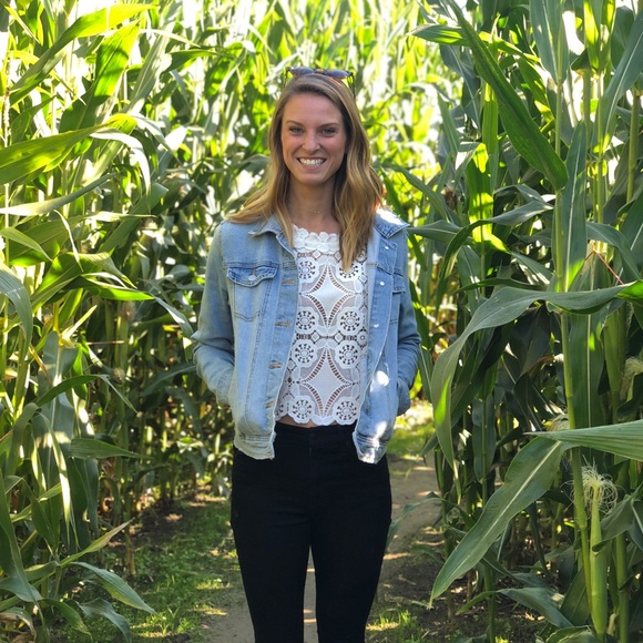 Hello 👋 - Picture 2 of 5